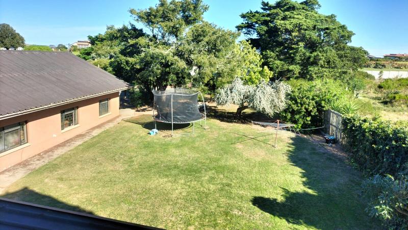 5 Bedroom Property for Sale in Mossel Bay Central Western Cape